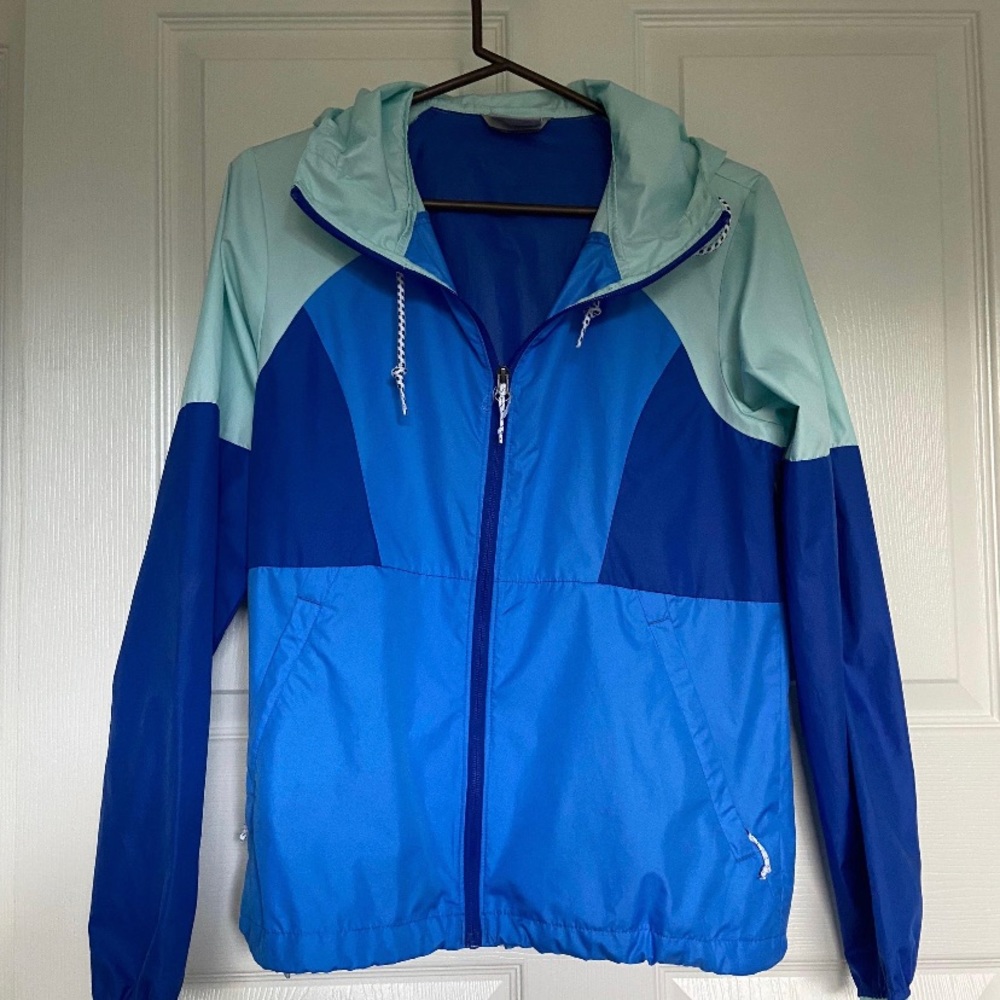 Columbia Windbreaker!!